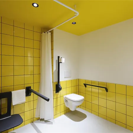 Adagio Access Centrum Dampoort ホテル *