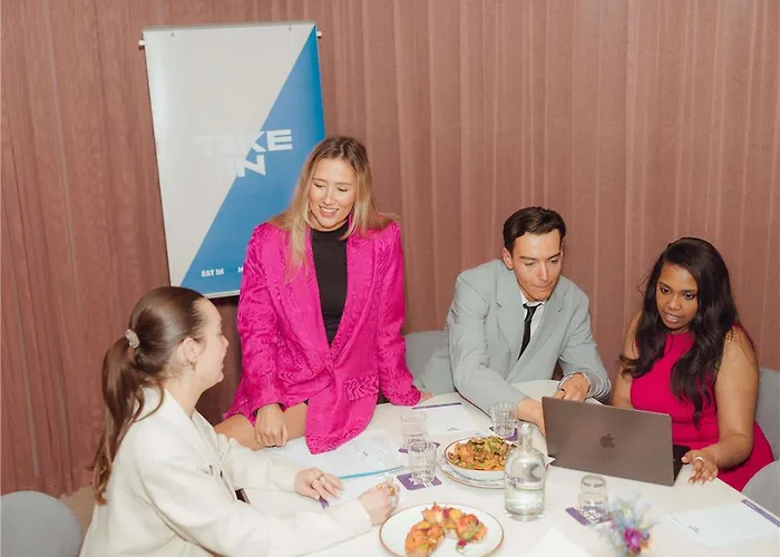 Adagio Access Centrum Dampoort Hotel *