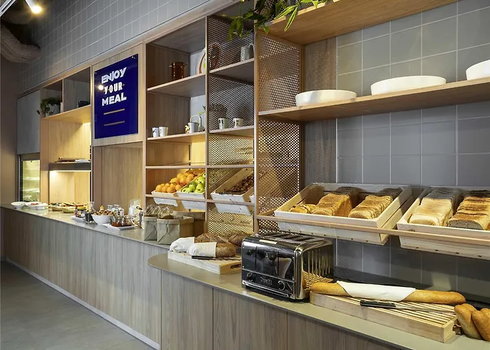 Adagio Access Centrum Dampoort Hotel *